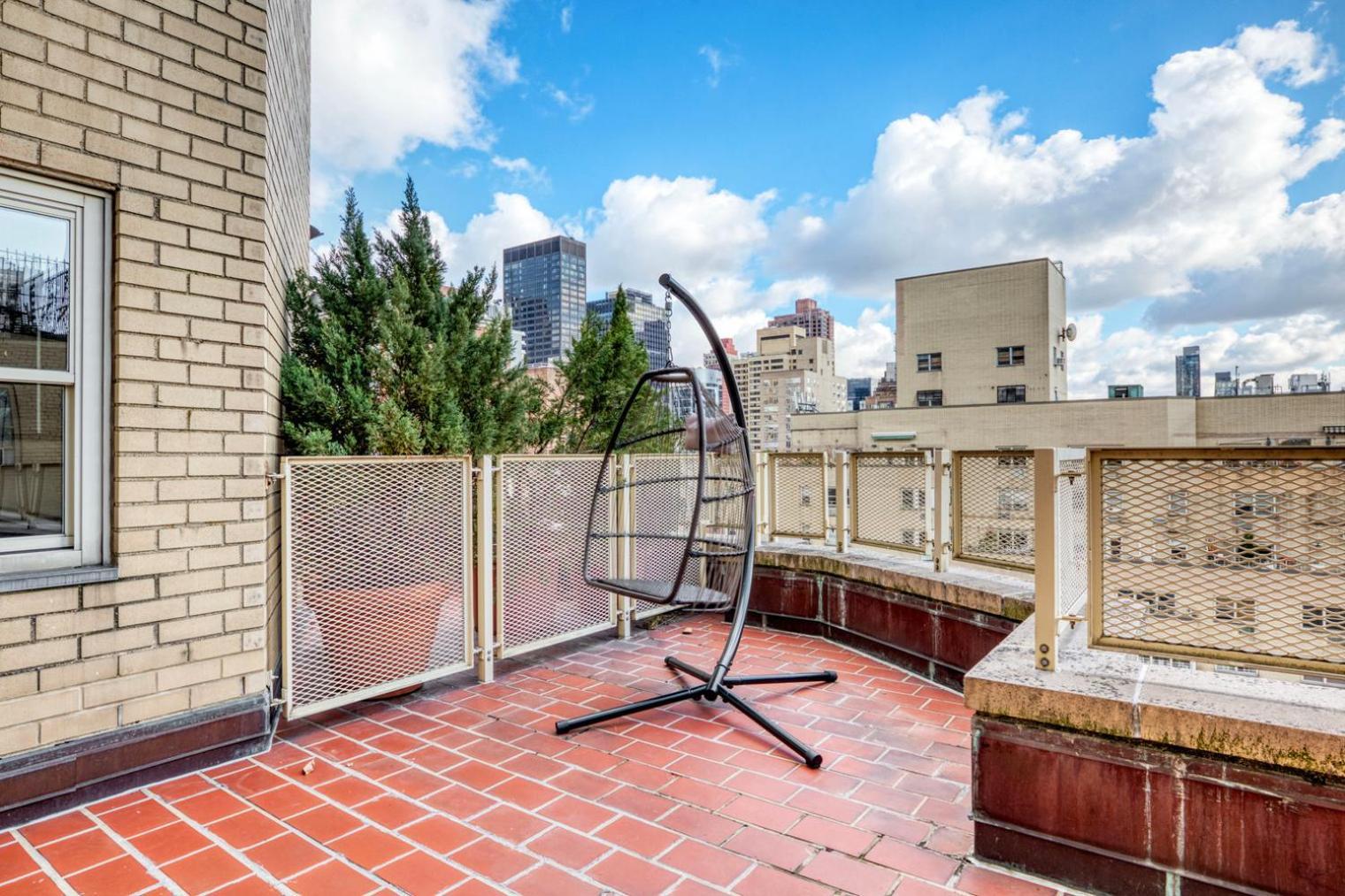 Pangsapuri Murray Hill 2br W Wraparound Terrace Nr Park Nyc-1347 *